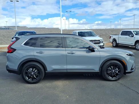 Used 2025 Honda CR-V Sport-L image 3