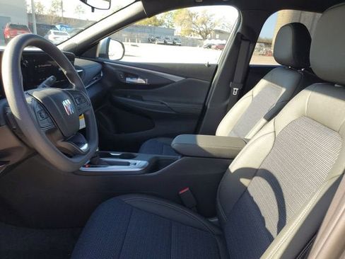 New 2026 Buick Envista Sport Touring w/ Convenience II Package FWD image 18
