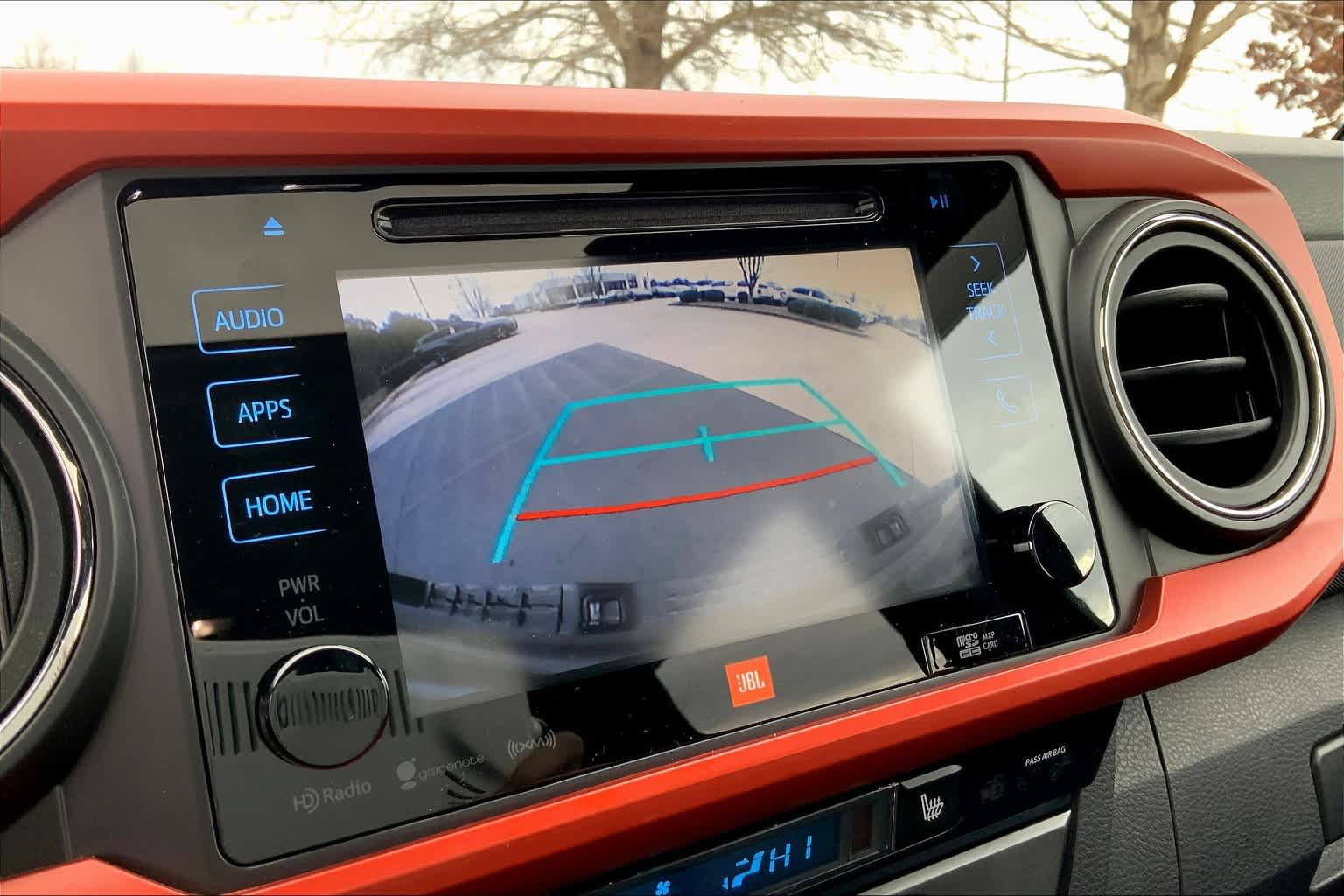 Used 2019 Toyota Tacoma TRD Sport w/ TRD Premium Sport Package RWD image 29