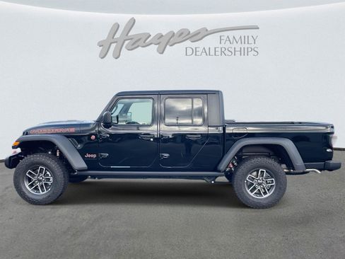 New 2025 Jeep Gladiator Mojave w/ Convenience Group image 21