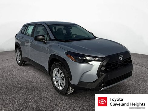 New 2026 Toyota Corolla Cross L image 7