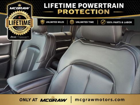 Used 2025 Jeep Grand Cherokee Limited RWD image 14