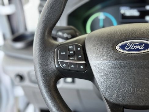 Used 2021 Ford Transit 350 XLT image 21