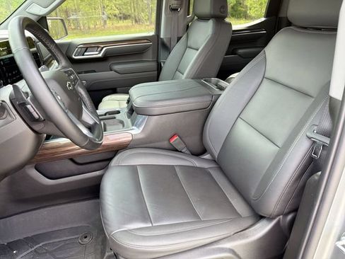 Used 2026 Chevrolet Silverado 1500 RST w/ Convenience Package II AWD/4WD image 15