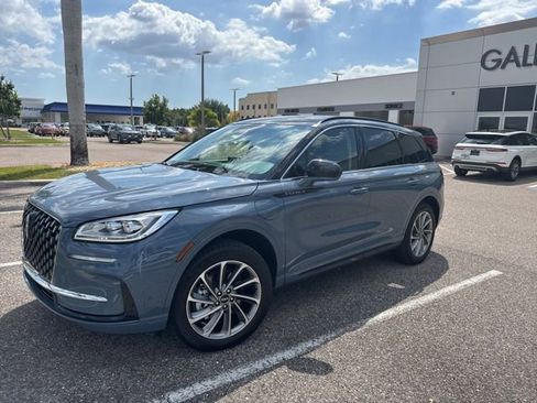 Used 2026 Lincoln Corsair Grand Touring image 2