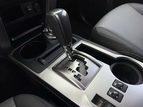 Used 2020 Toyota 4Runner SR5 Premium w/ Moonroof Package AWD/4WD image 20