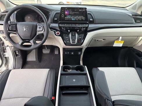 New 2026 Honda Odyssey Elite image 19