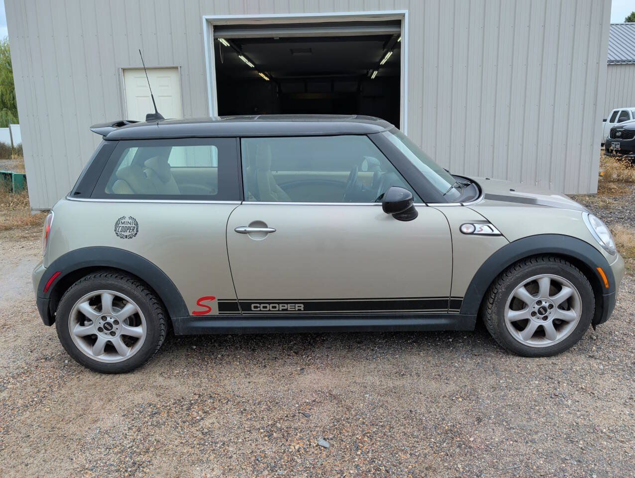 Used 2008 MINI Cooper S FWD image 6