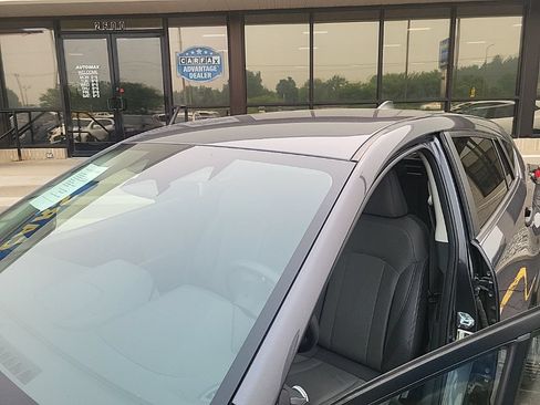 Used 2024 Subaru Crosstrek 2.0i AWD/4WD image 4