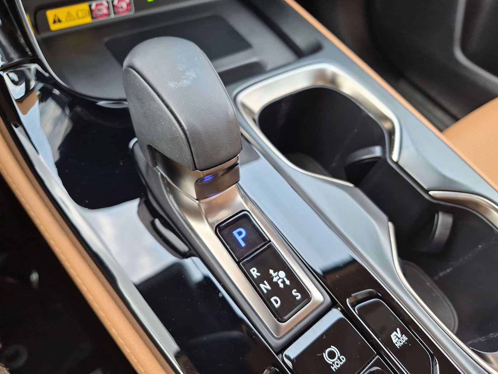Used 2024 Lexus NX 350h AWD image 33