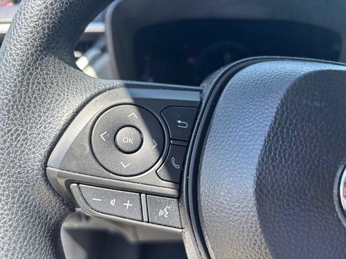 Used 2026 Toyota Corolla Cross L FWD image 18