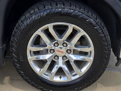 Used 2020 GMC Sierra 1500 SLT RWD image 7