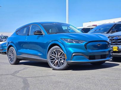 New 2026 Ford Mustang Mach-E Premium w/ Technology Package