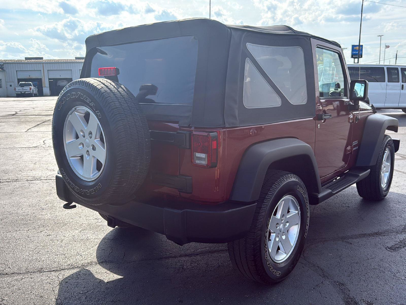 Used 2010 Jeep Wrangler Sport AWD/4WD image 4
