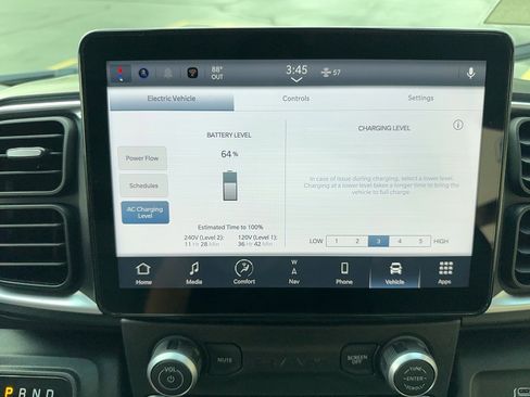 New 2025 RAM ProMaster 3500 w/ Quick Order Package 24G SLT image 15