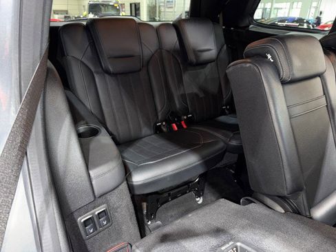 Used 2017 Mercedes-Benz GLS 450 4MATIC w/ Premium Package image 61