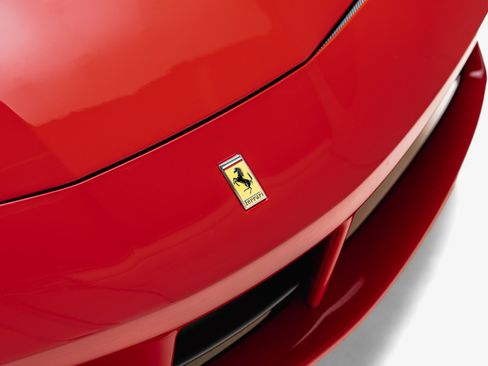 Used 2018 Ferrari 488 GTB RWD image 21