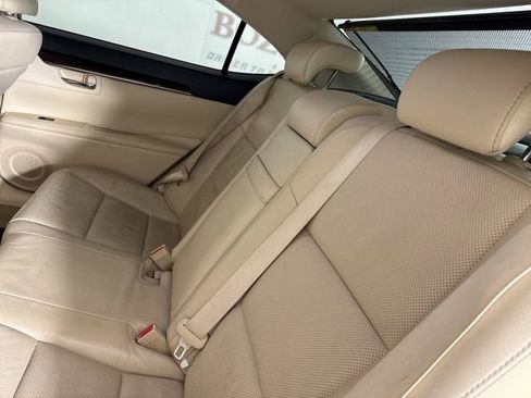 Used 2014 Lexus ES 350 w/ Luxury Package image 13