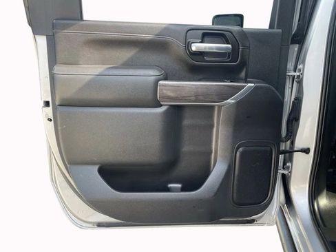 Used 2020 Chevrolet Silverado 2500 LTZ w/ LTZ Premium Package image 16