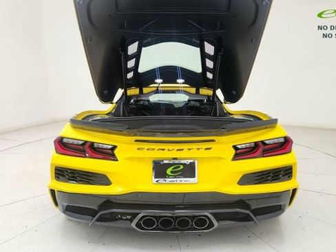 Used 2026 Chevrolet Corvette Z06 RWD image 13
