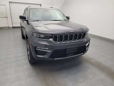 Used 2022 Jeep Grand Cherokee Limited 4xe AWD/4WD image 14