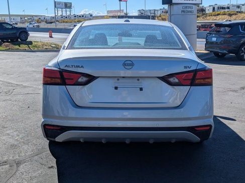 Used 2023 Nissan Altima 2.5 SV image 5