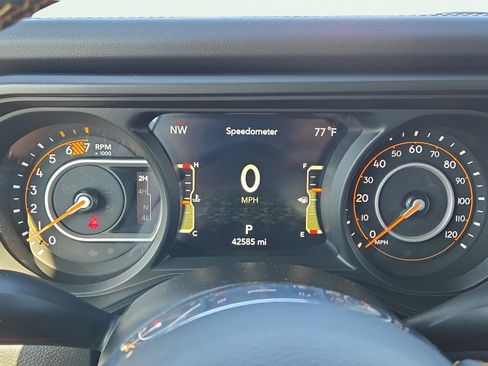 Used 2024 Jeep Wrangler Sahara w/ Technology Group image 25