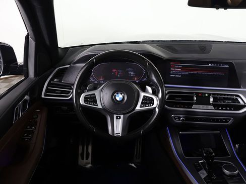 Used 2022 BMW X5 xDrive40i AWD/4WD image 38