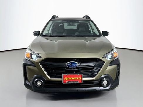 Used 2023 Subaru Outback Onyx Edition XT AWD/4WD image 2