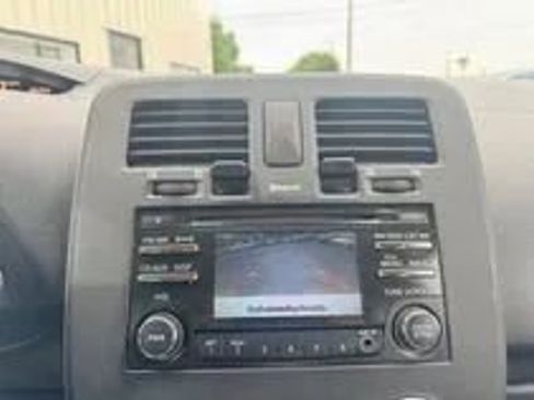 Used 2015 Nissan Leaf S w/ Charge Package FWD image 20