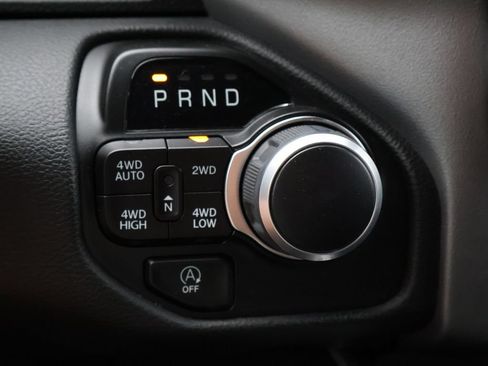 Used 2023 RAM 1500 Big Horn AWD/4WD image 37