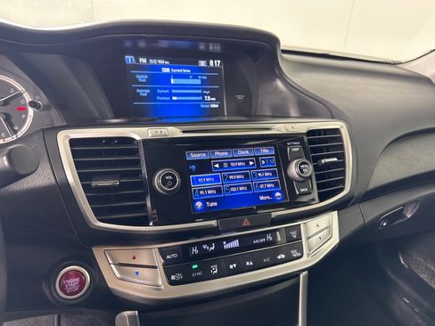 Used 2015 Honda Accord EX-L image 19