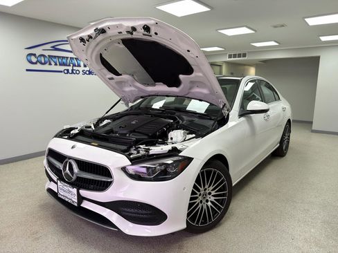 Used 2022 Mercedes-Benz C 300 4MATIC Sedan w/ Pinnacle Trim Package image 33
