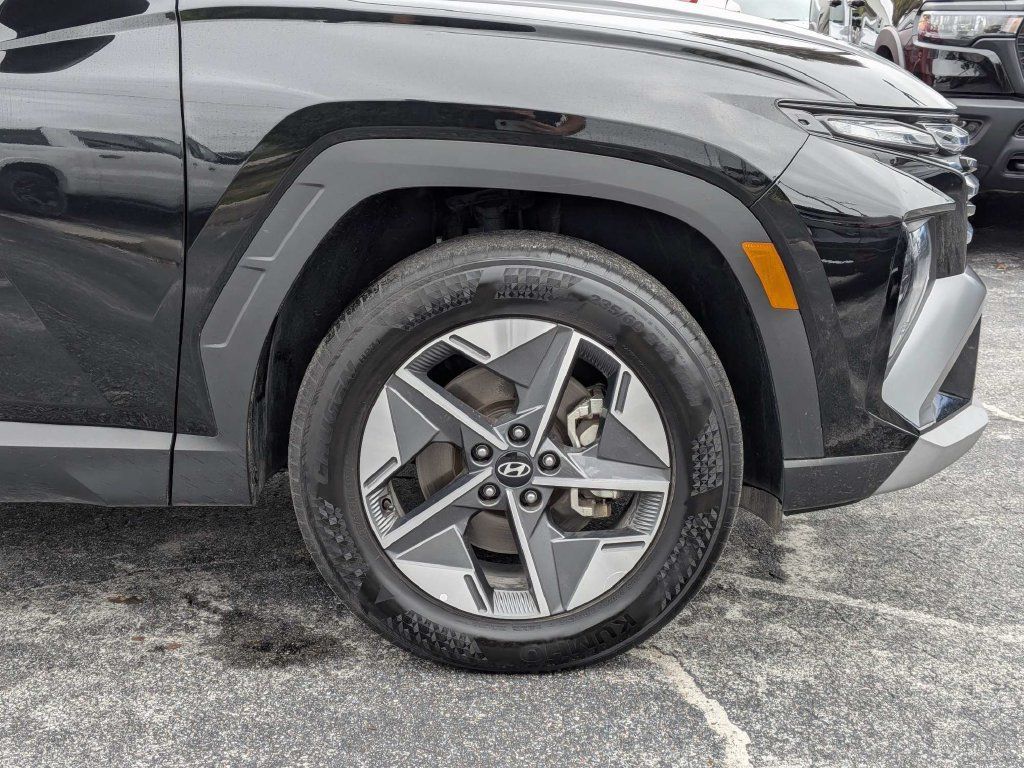 Used 2025 Hyundai Tucson SEL AWD/4WD image 11