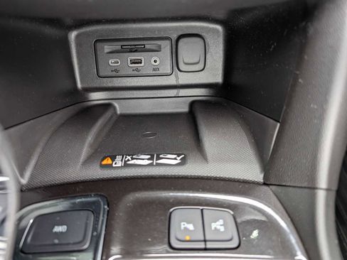 Certified 2022 Chevrolet Equinox Premier image 33