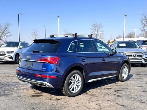 Used 2023 Audi Q5 2.0T Premium w/ Convenience Package image 9
