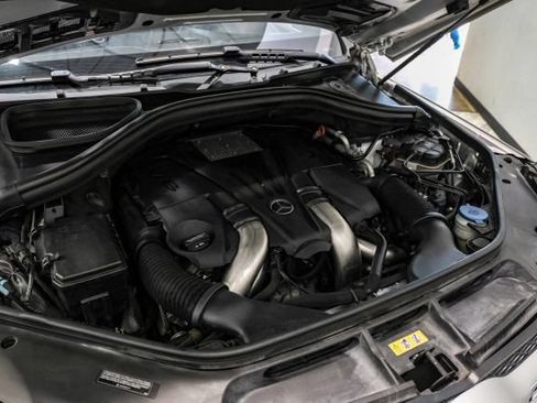 Used 2017 Mercedes-Benz GLS 550 4MATIC image 53