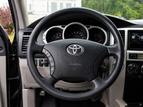 Used 2003 Toyota 4Runner Sport AWD/4WD image 11
