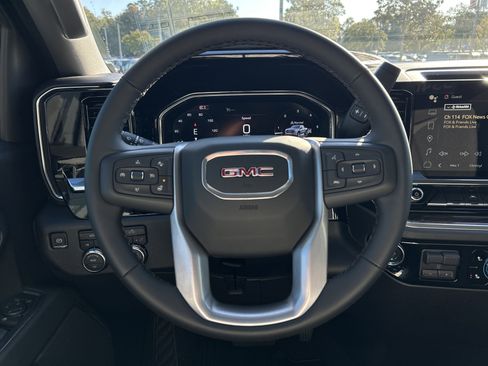New 2026 GMC Sierra 1500 Elevation image 22