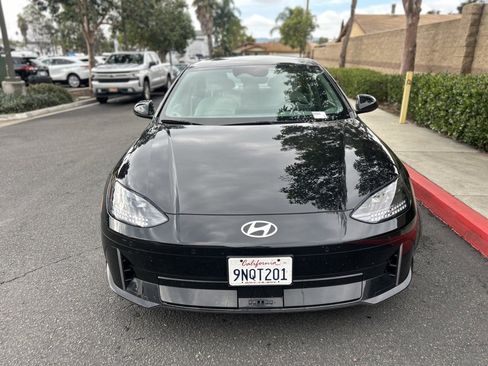 Used 2023 Hyundai Ioniq 6 SEL image 3