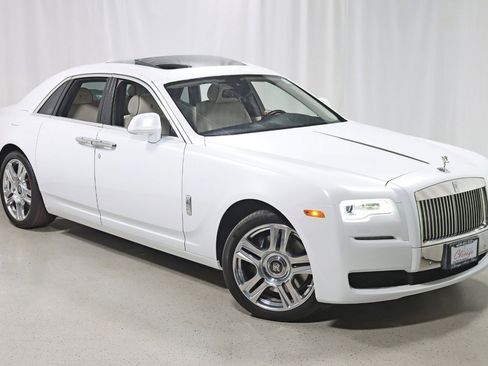 Used 2016 Rolls-Royce Ghost RWD image 8