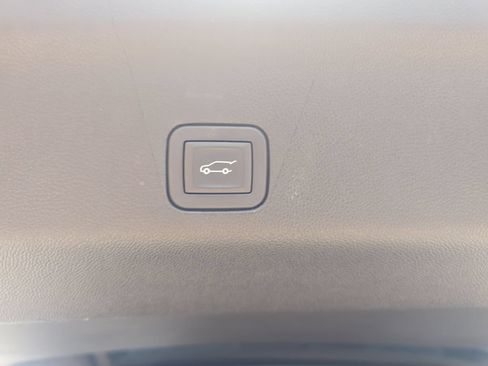 Used 2025 Chevrolet Tahoe RST w/ Comfort Package AWD/4WD image 14