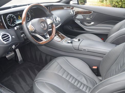 Used 2017 Mercedes-Benz S 550 Cabriolet image 2