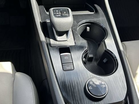 Certified 2025 Nissan Rogue SL AWD/4WD image 22