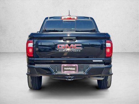 Certified 2024 GMC Canyon Elevation w/ Convenience Package AWD/4WD image 7