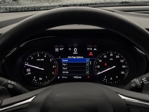 Used 2023 Buick Envision Essence image 18