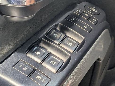 Used 2015 Chevrolet Silverado 1500 LTZ image 16