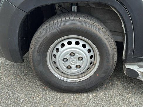 Used 2025 RAM ProMaster 2500 w/ U-Haul Equipment Group FWD image 11