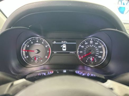 Certified 2023 Kia Forte LXS w/ LXS Technology Package FWD image 12