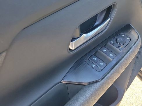 New 2026 Nissan Kicks SV w/ SV Premium Package FWD image 6